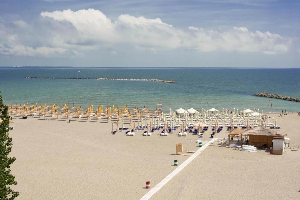 Hotel Parc Mamaia Luaran gambar