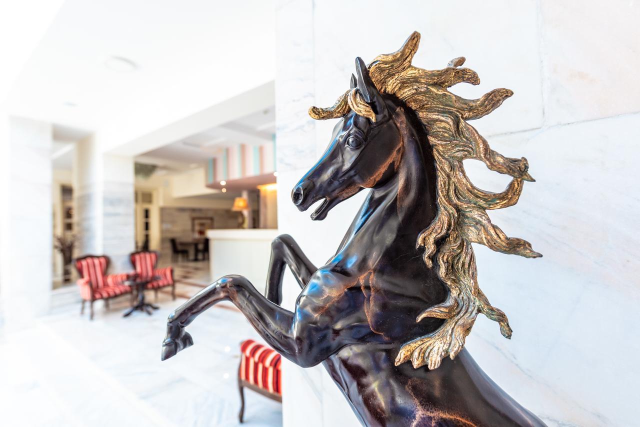 Hotel Parc Mamaia Luaran gambar